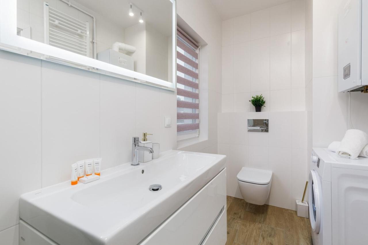 Apartment Rybacka With Parking&Balcony By Noclegi Renters Miedzywodzie Esterno foto
